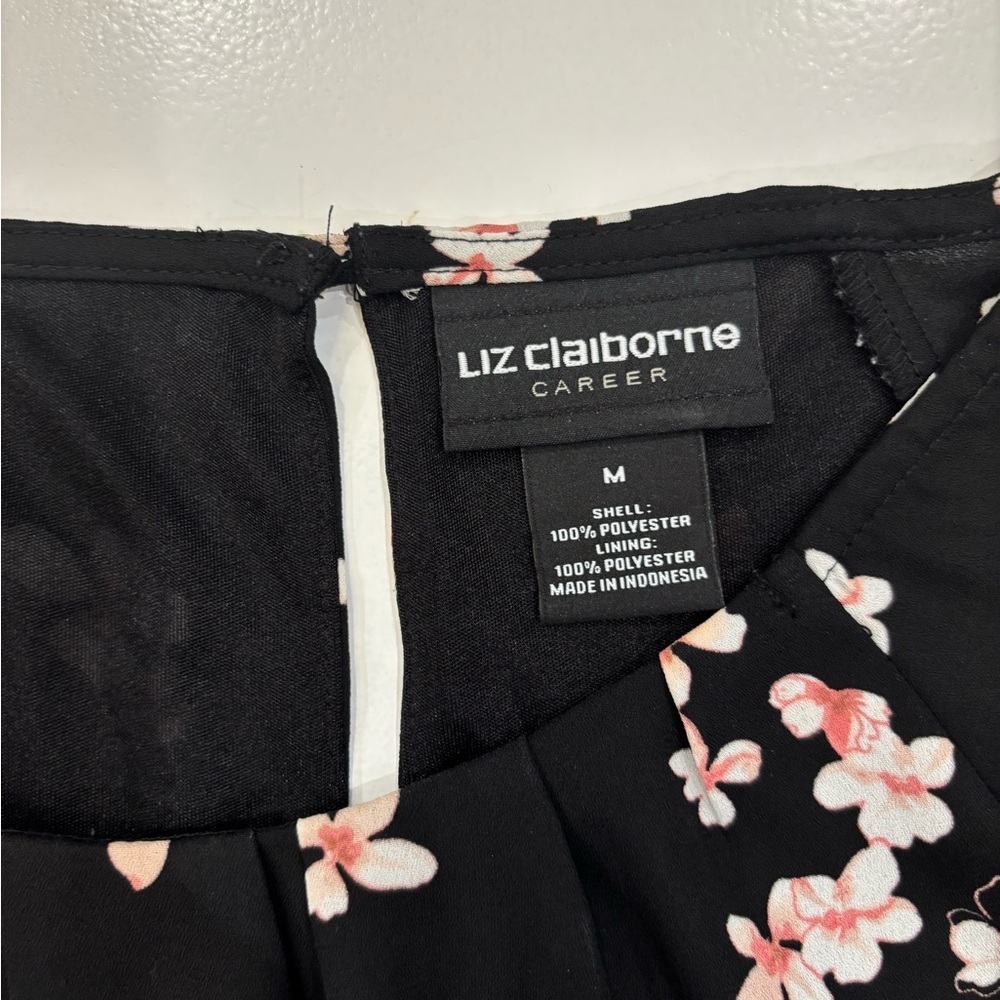 Liz Claiborne Black Floral Blouse size Medium mint condition - Picture 3 of 9